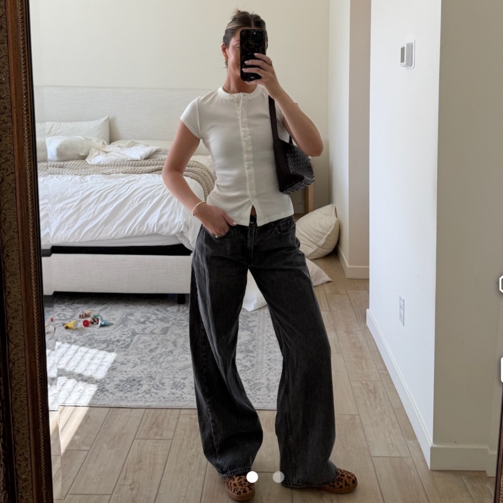 Reformation T shirt